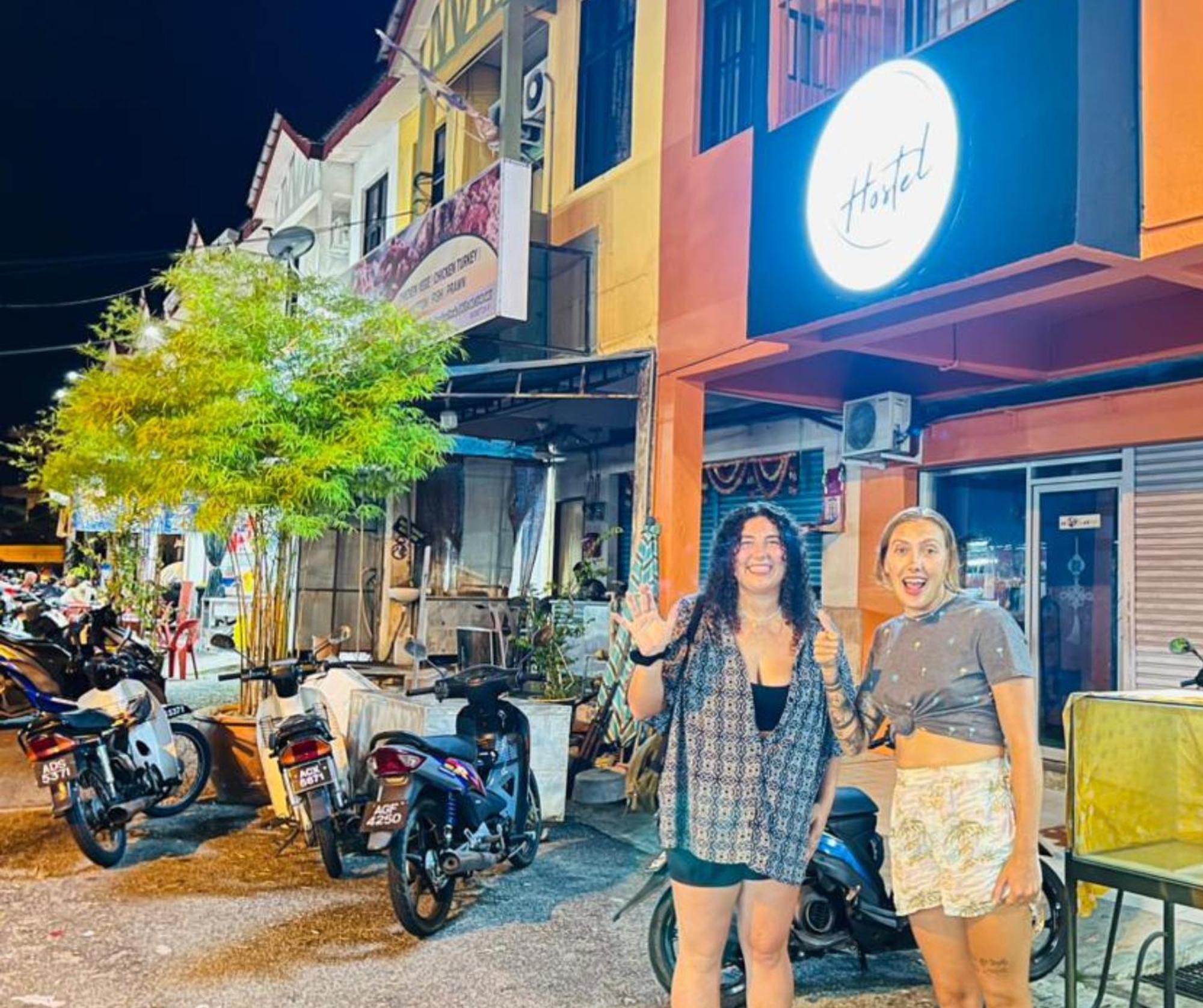 Shoplot Hostel Pangkor Kampong Pasir Bogak Exterior photo